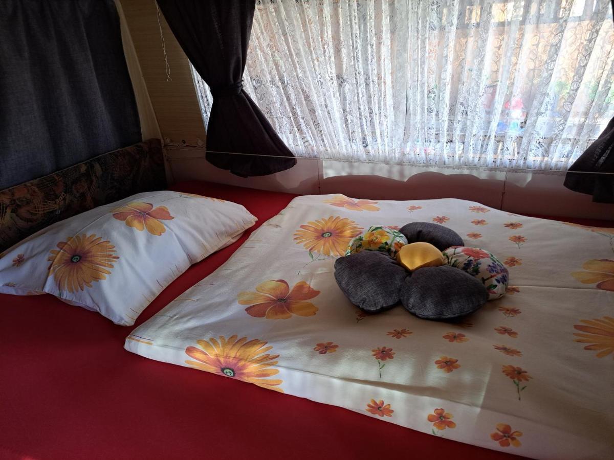 Glamping House Ranc Luze Hotel Exterior foto