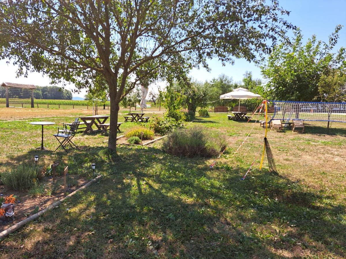 Glamping House Ranc Luze Hotel Exterior foto